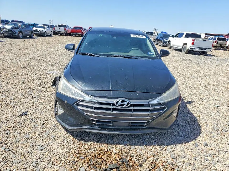 2019 HYUNDAI ELANTRA SEL  