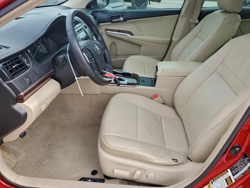 2012 TOYOTA CAMRY XLE  