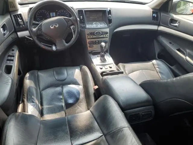 2011 INFINITI G37   