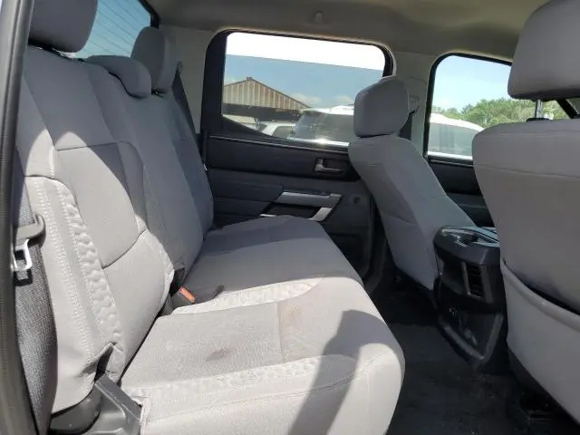2024 TOYOTA TUNDRA CREWMAX SR  