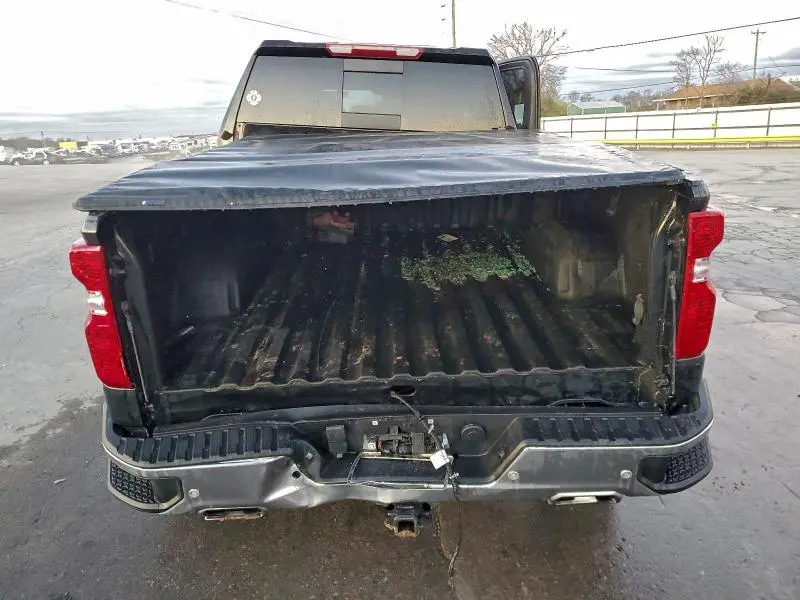 2024 CHEVROLET SILVERADO K1500 LT  