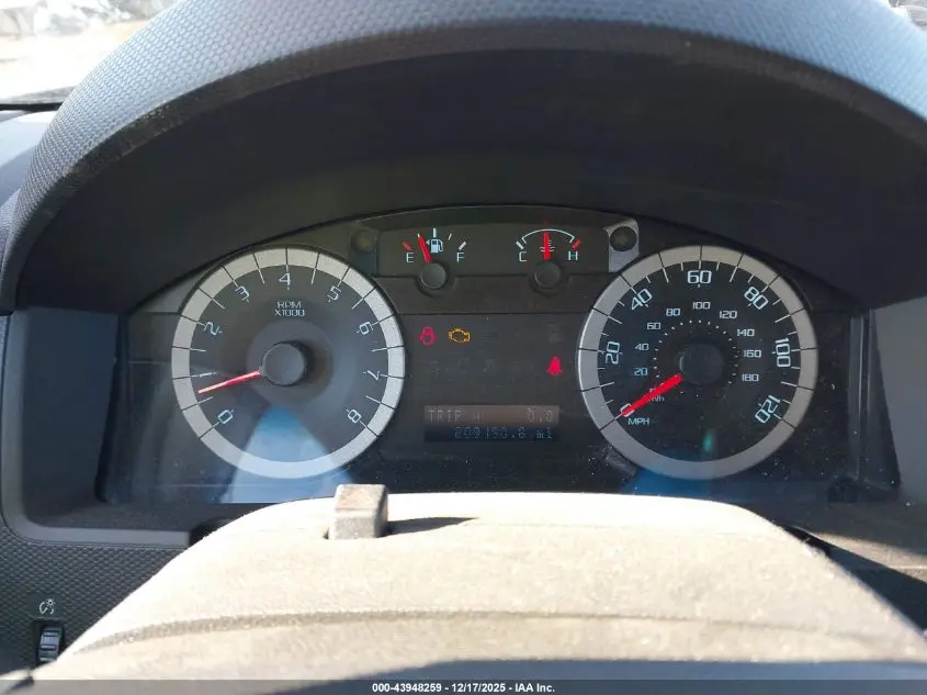 2011 FORD ESCAPE LIMITED