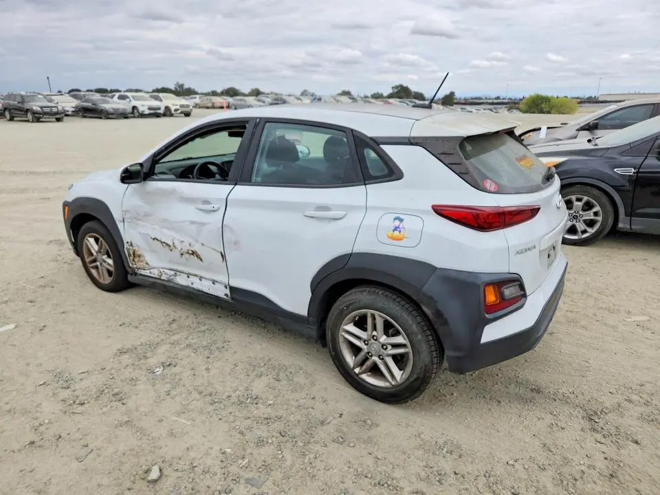 2021 HYUNDAI KONA SE  