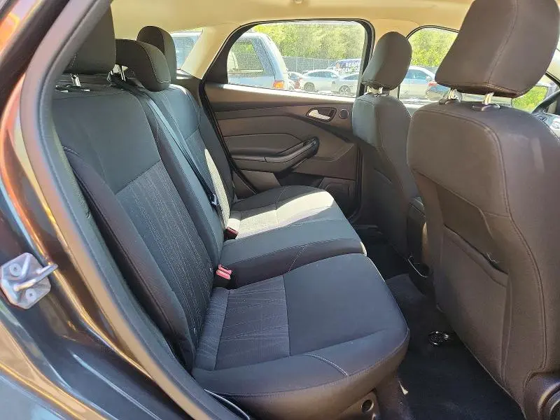 2017 FORD FOCUS SEL  