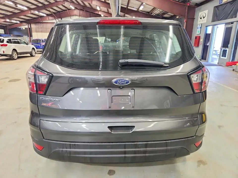 2018 FORD ESCAPE S  