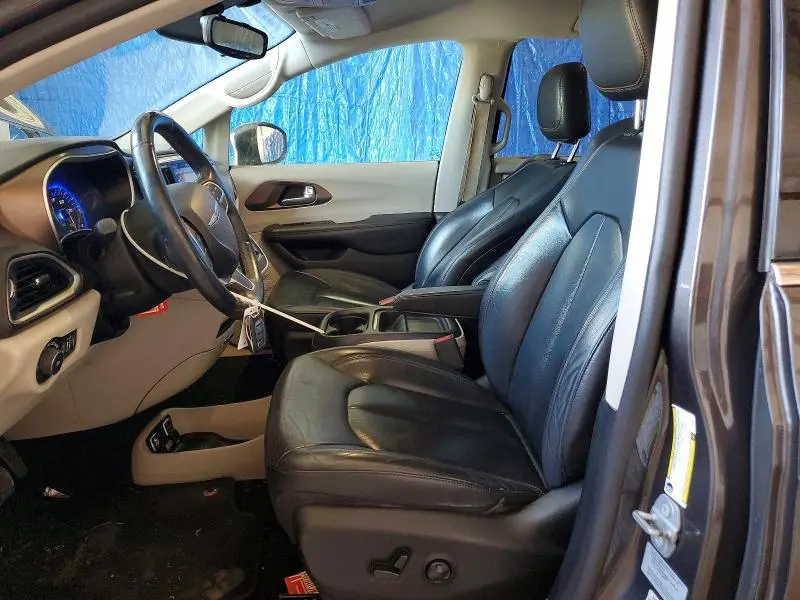 2017 CHRYSLER PACIFICA TOURING L  