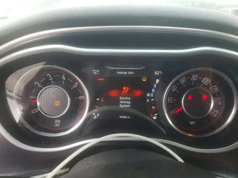 2015 DODGE CHALLENGER SXT PLUS  