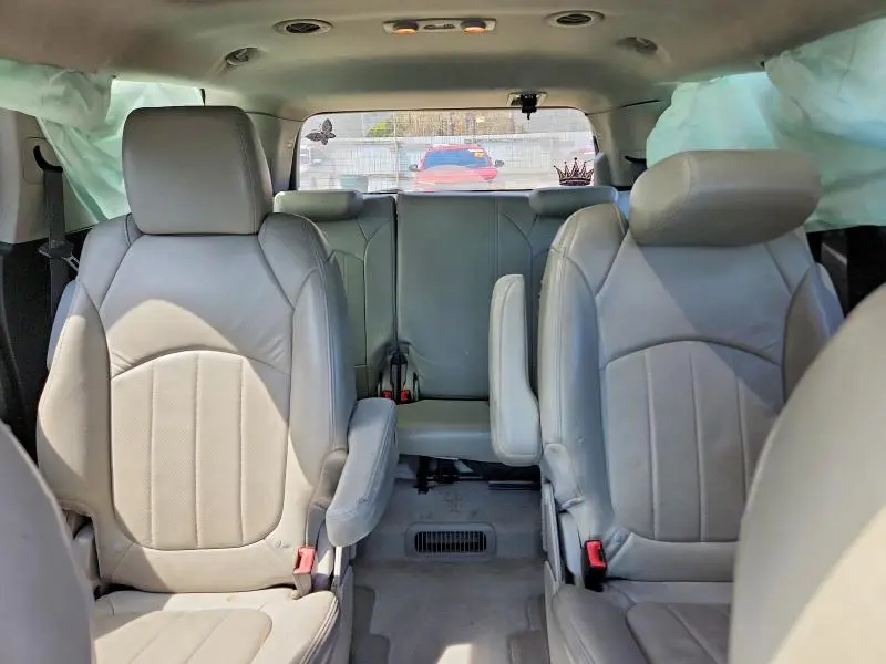 2012 GMC ACADIA SLT-2  