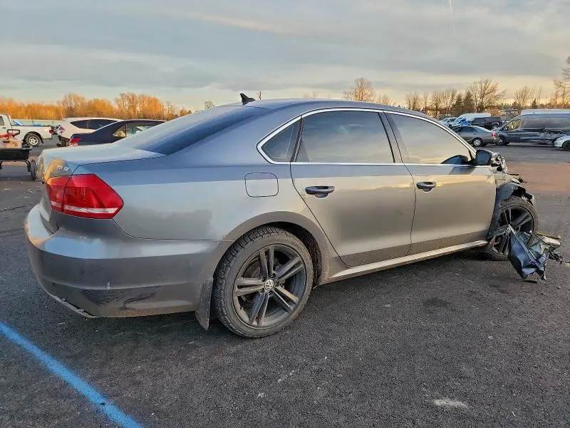2014 VOLKSWAGEN PASSAT SE  