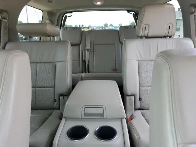 2010 LINCOLN NAVIGATOR   