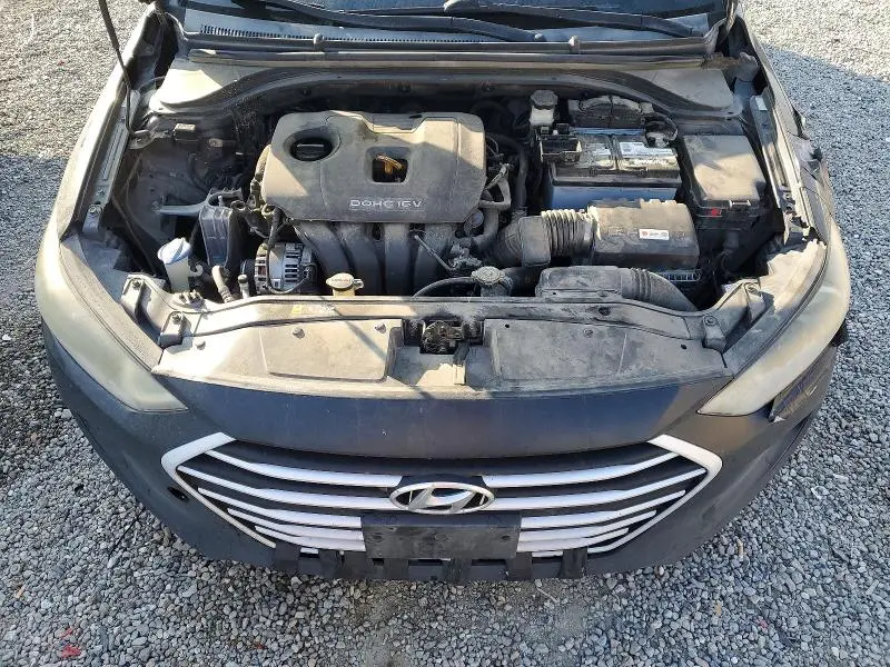 2018 HYUNDAI ELANTRA SE  