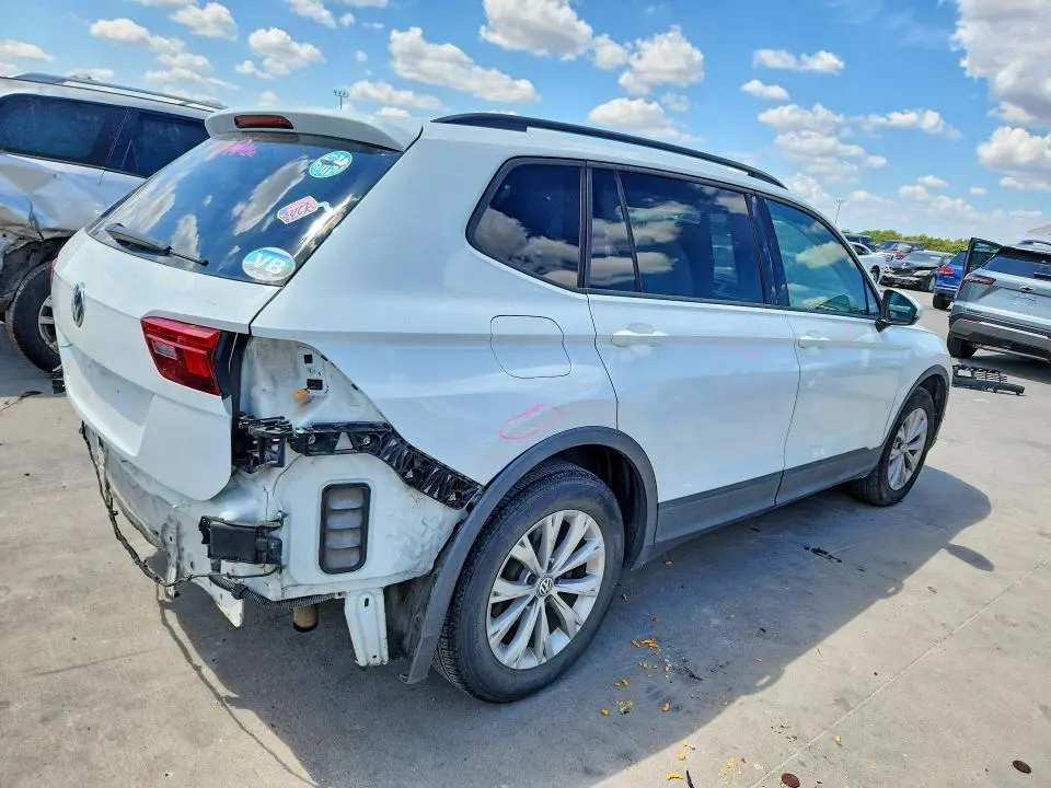 2019 VOLKSWAGEN TIGUAN S  