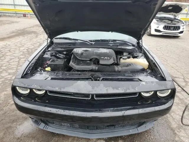 2017 DODGE CHALLENGER SXT  