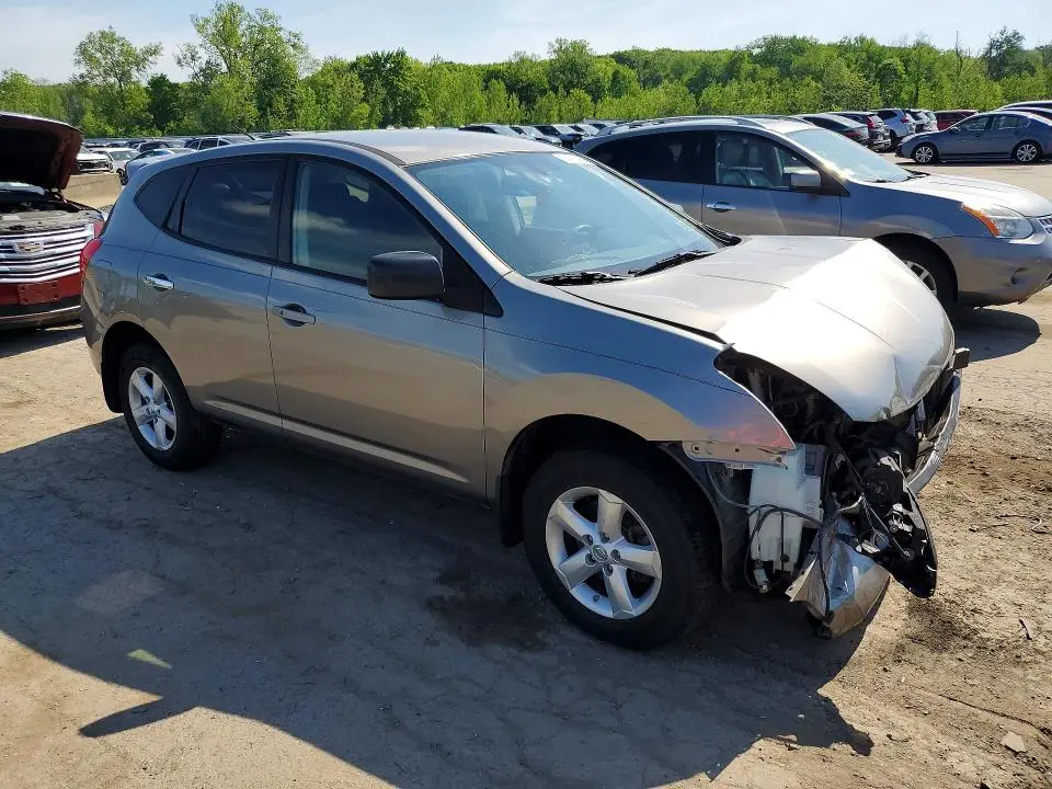 2010 NISSAN ROGUE S  