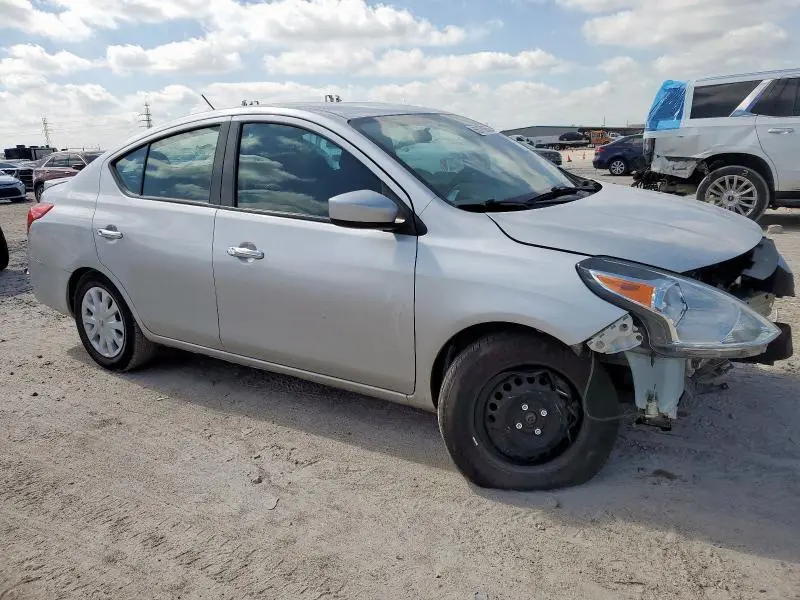 2019 NISSAN VERSA S  