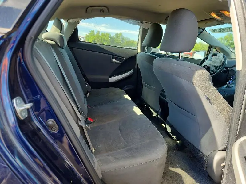 2014 TOYOTA PRIUS THREE  