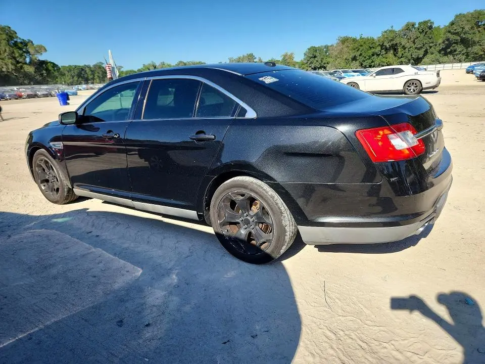 2011 FORD TAURUS SEL  
