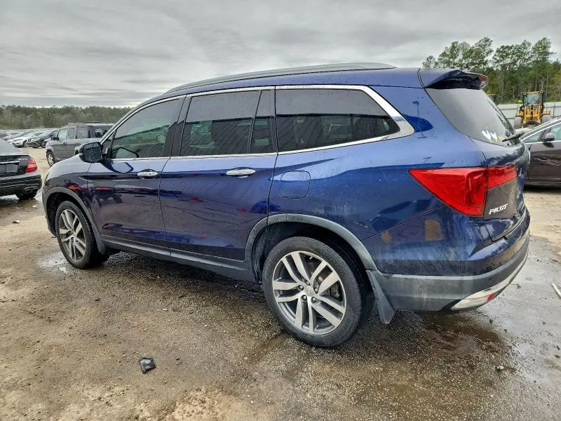 2017 HONDA PILOT TOURING  