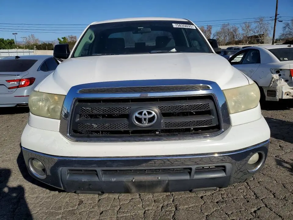 2010 TOYOTA TUNDRA DOUBLE CAB SR5  