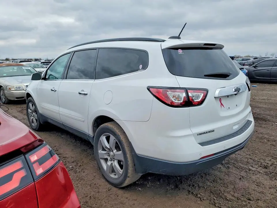 2017 CHEVROLET TRAVERSE LT  