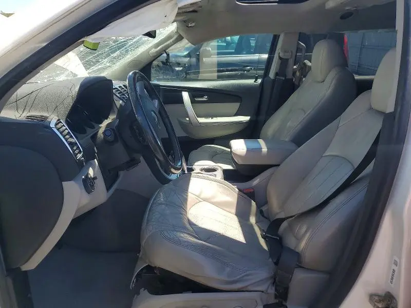 2012 GMC ACADIA SLT-2  