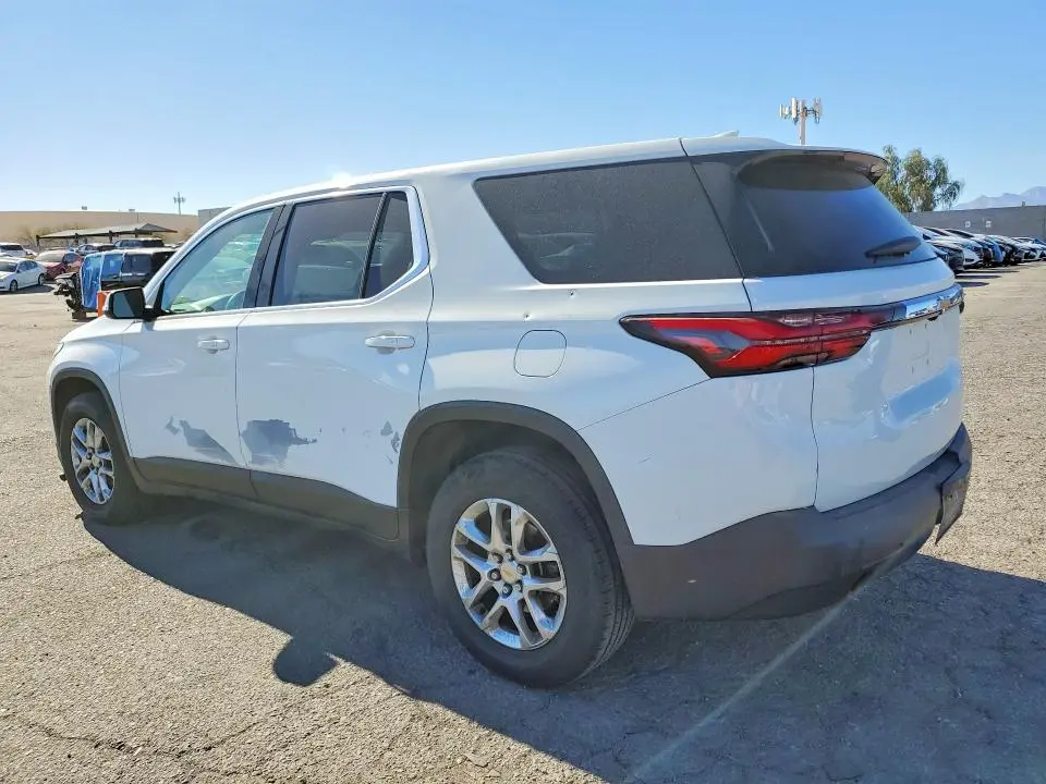 2022 CHEVROLET TRAVERSE LS  