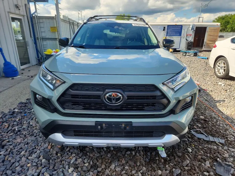2019 TOYOTA RAV4 ADVENTURE  