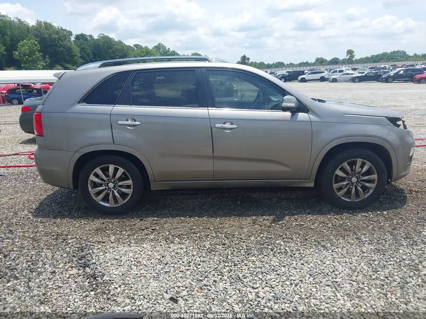 2013 KIA SORENTO SX