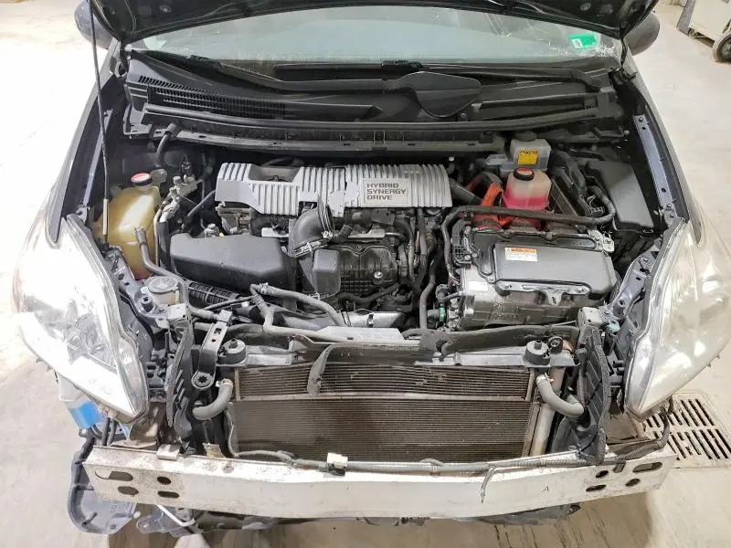 2015 TOYOTA PRIUS TWO  