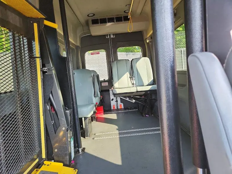 2017 FORD TRANSIT T-350  HANDICAP ACCESSIBLE PASSE