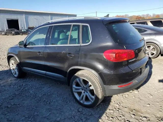2013 VOLKSWAGEN TIGUAN S  