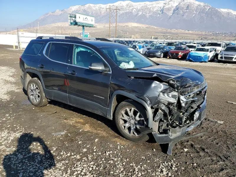 2020 GMC ACADIA SLT  