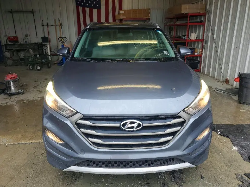 2016 HYUNDAI TUCSON SPORT  