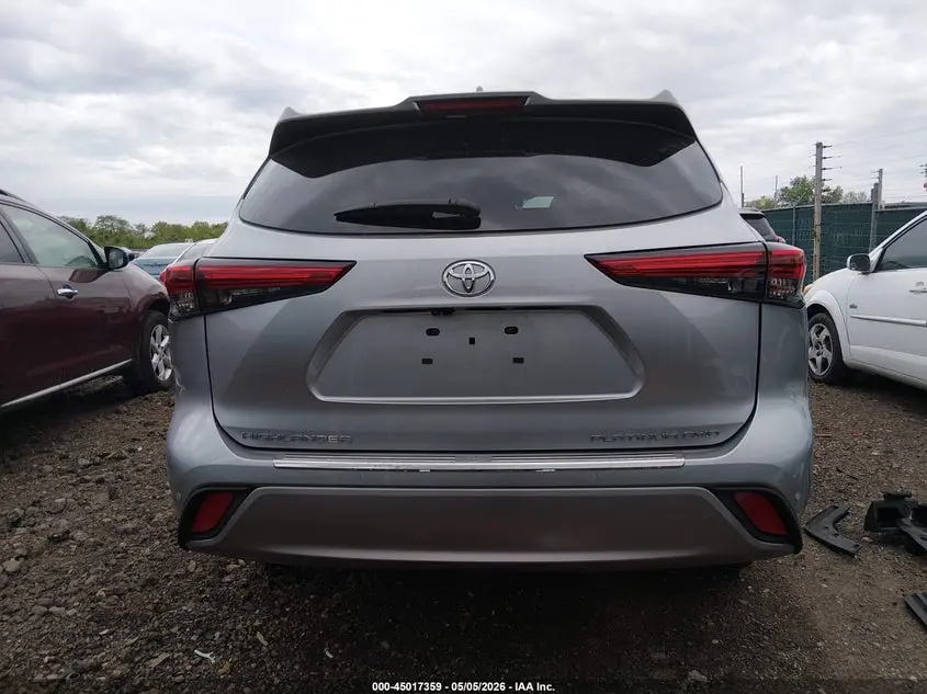 2023 TOYOTA HIGHLANDER PLATINUM