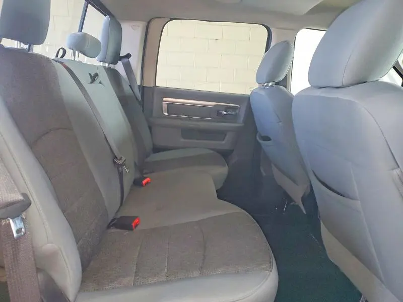 2014 RAM 1500 SLT  