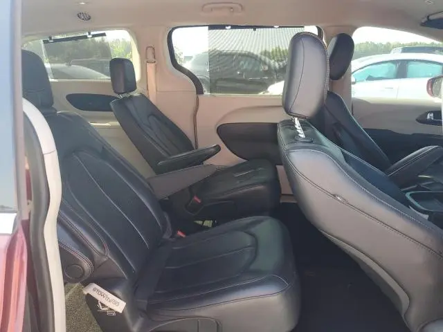 2019 CHRYSLER PACIFICA TOURING L  