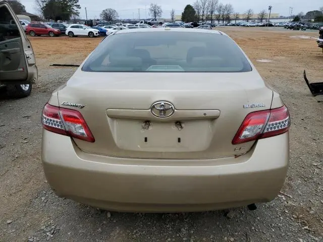 2010 TOYOTA CAMRY BASE  