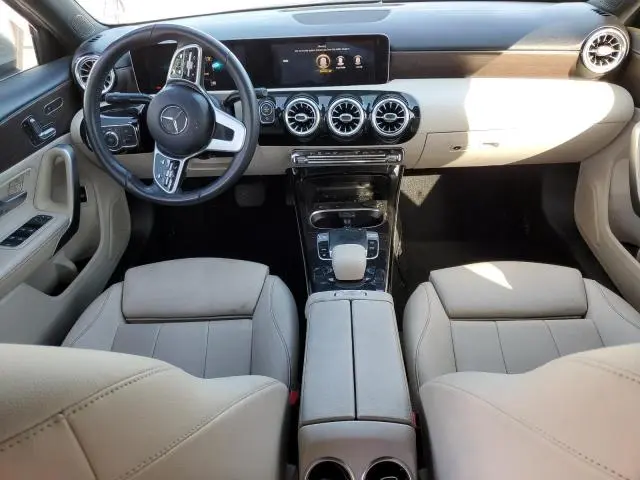 2019 MERCEDES-BENZ A 220  