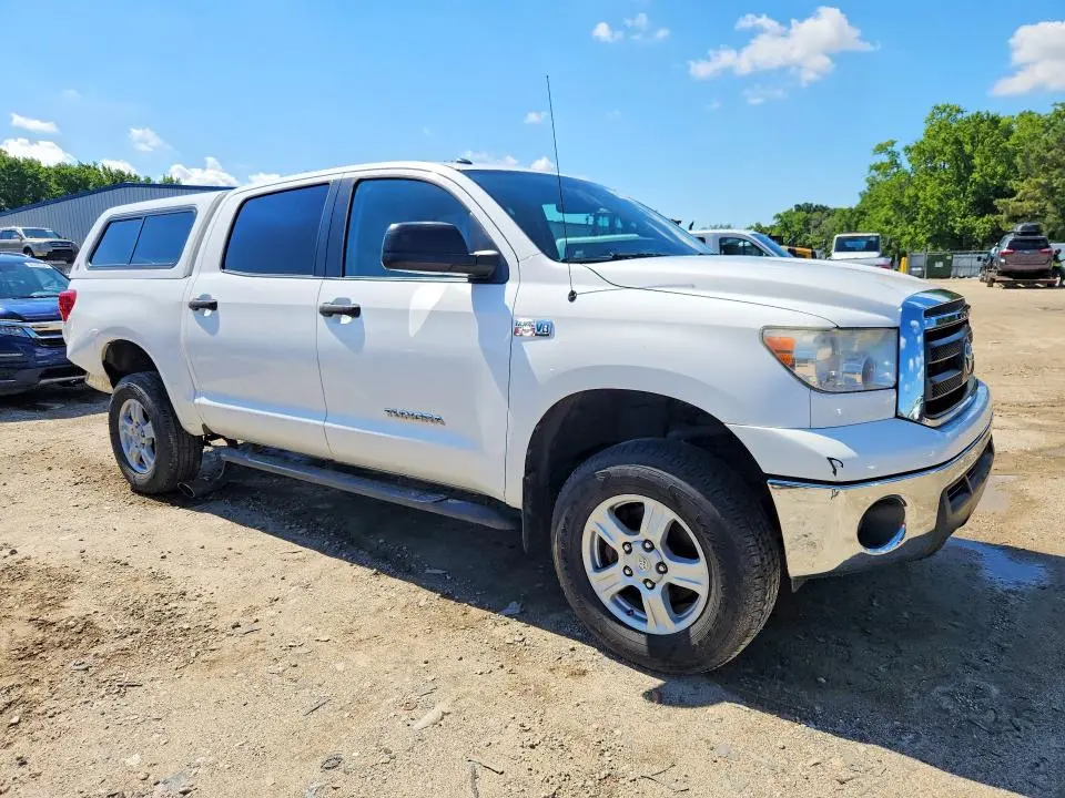 2012 TOYOTA TUNDRA CREWMAX SR5  