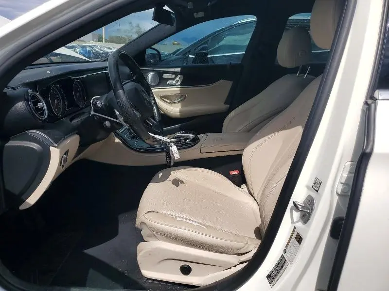 2017 MERCEDES-BENZ E 300 4MATIC  