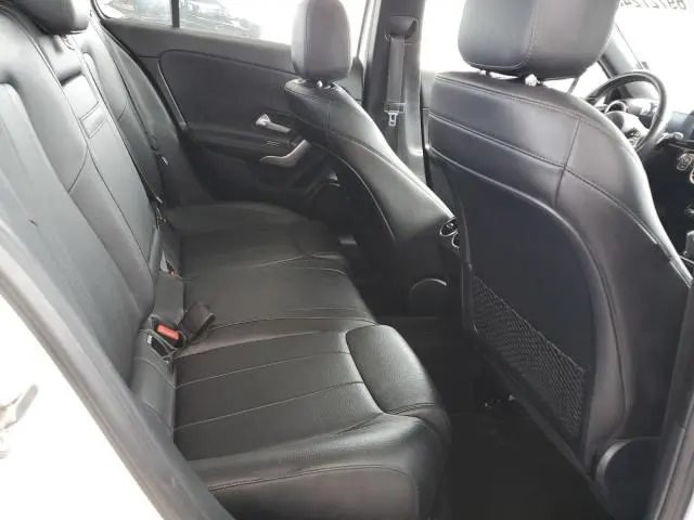 2019 MERCEDES-BENZ A 220  