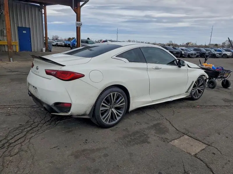 2022 INFINITI Q60 PURE  