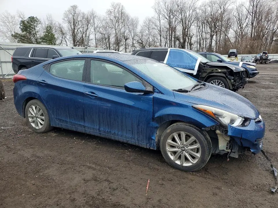 2014 HYUNDAI ELANTRA SE  