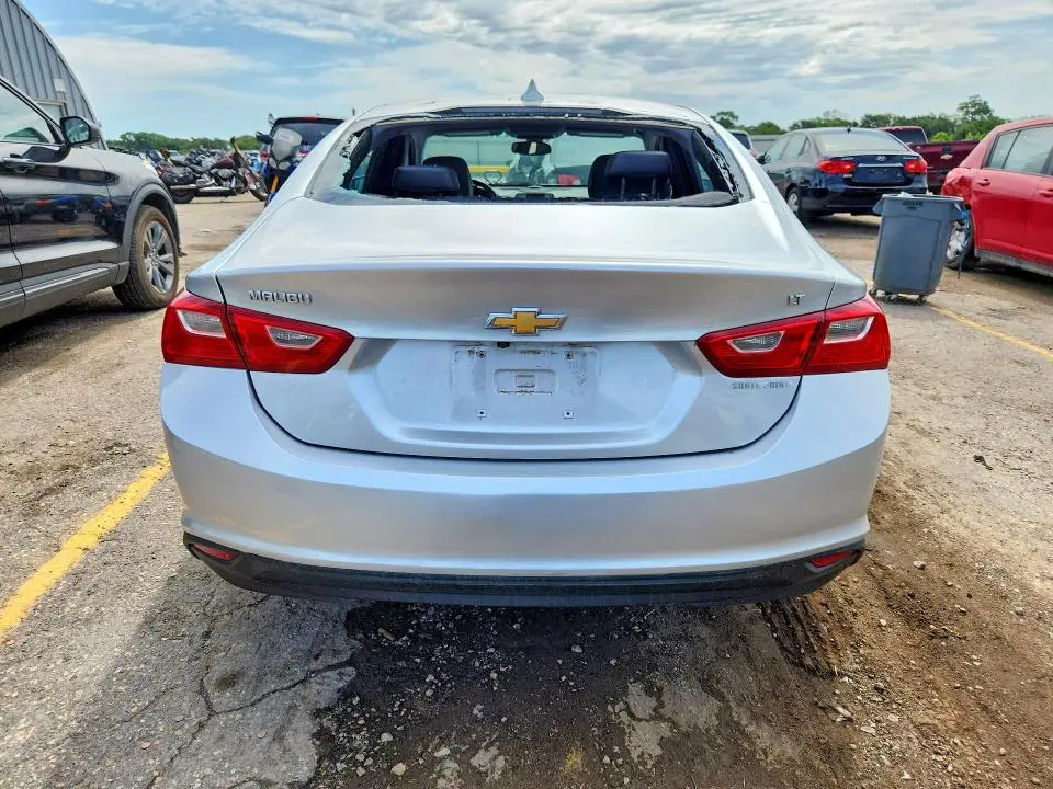 2017 CHEVROLET MALIBU LT  