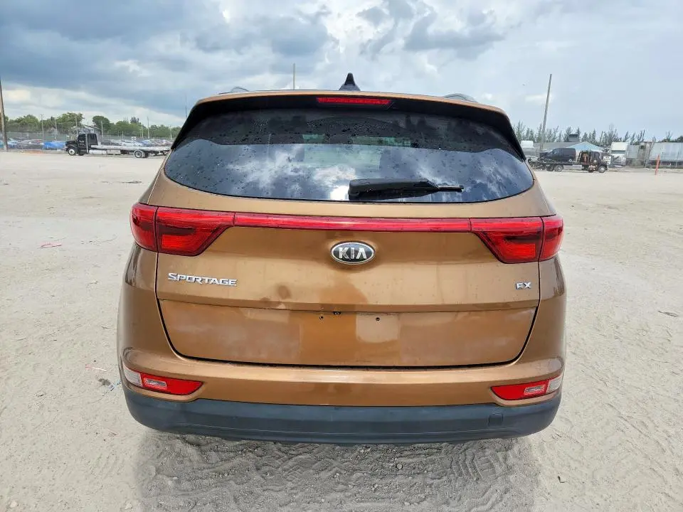 2017 KIA SPORTAGE EX  
