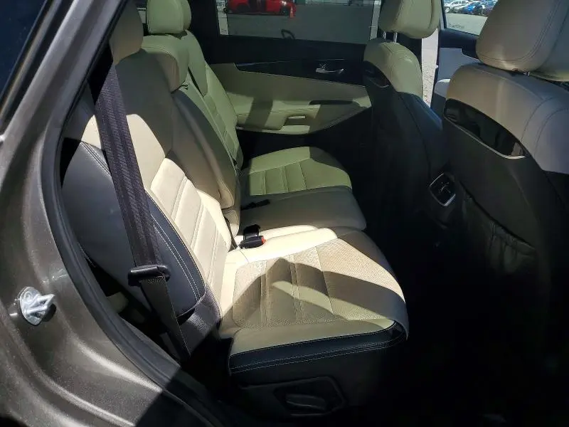 2016 KIA SORENTO SX LIMITED V6  