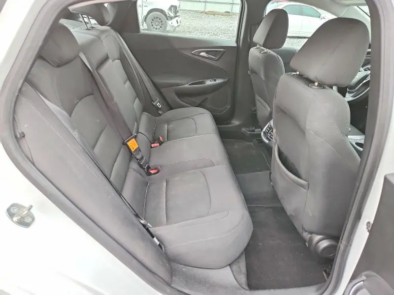 2017 CHEVROLET MALIBU LT  