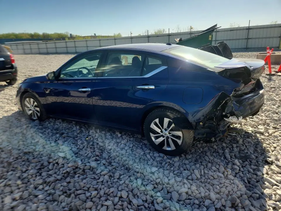 2019 NISSAN ALTIMA S  