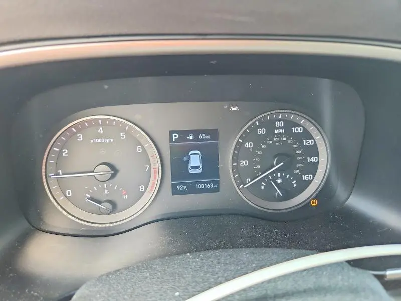 2019 HYUNDAI TUCSON SE  