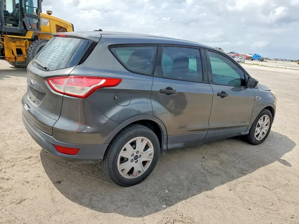 2016 FORD ESCAPE S  